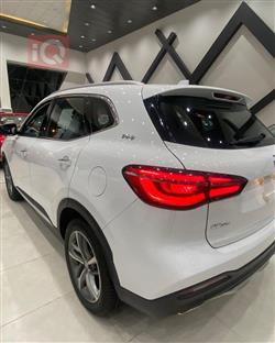 MG HS
